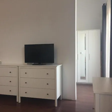 Platan 17 아파트 슈비노우이스쳬