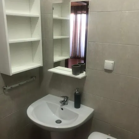 Platan 17 아파트 슈비노우이스쳬